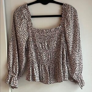 Who What Wear Black and Pink Patterned  Ruched Blouse Size S